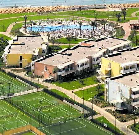 Serenusa Hotel 4*