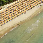 Serenusa Hotel 4*