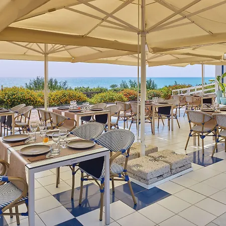 Serenusa 4* ليكاتا